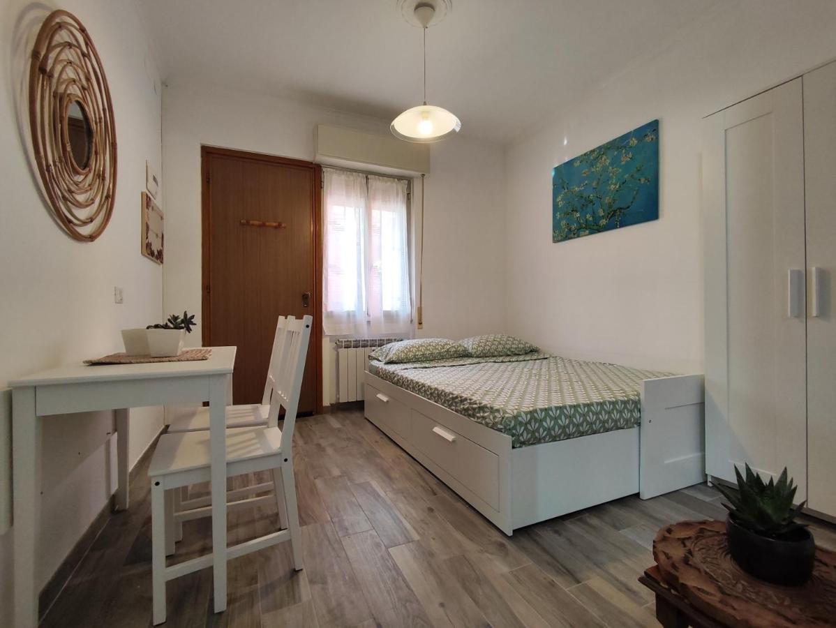 Apartmán Da Dharma Ventimiglia Exteriér fotografie