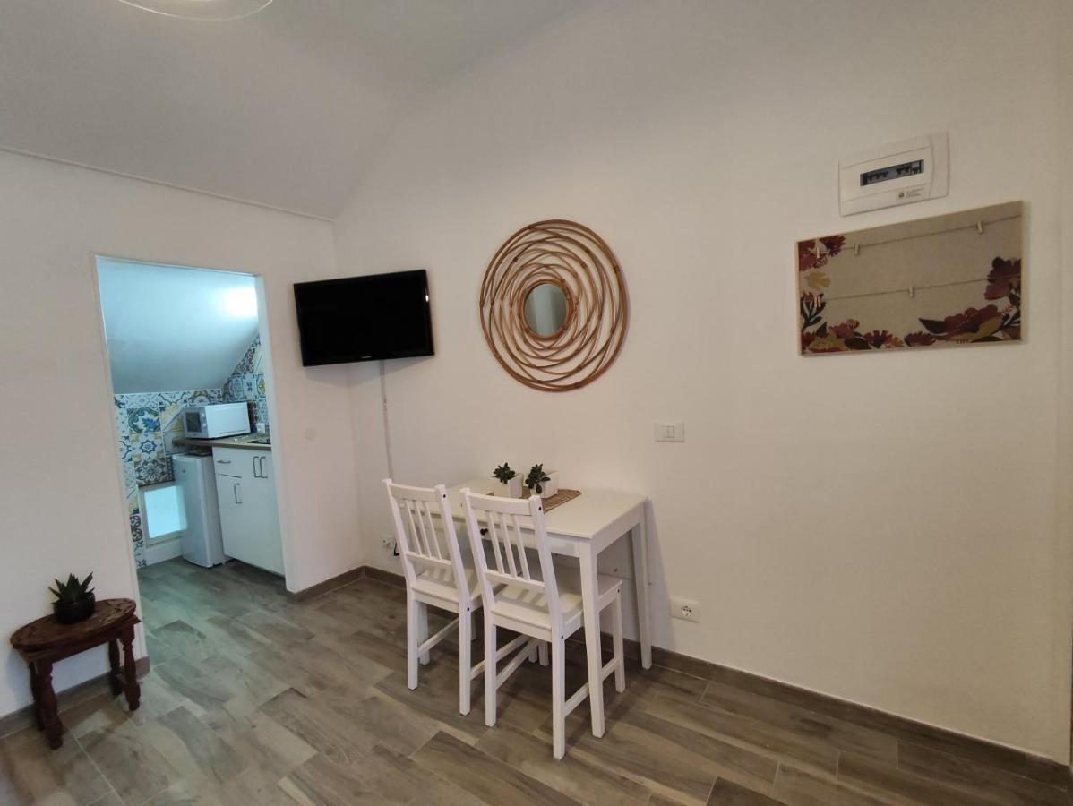 Apartmán Da Dharma Ventimiglia Exteriér fotografie